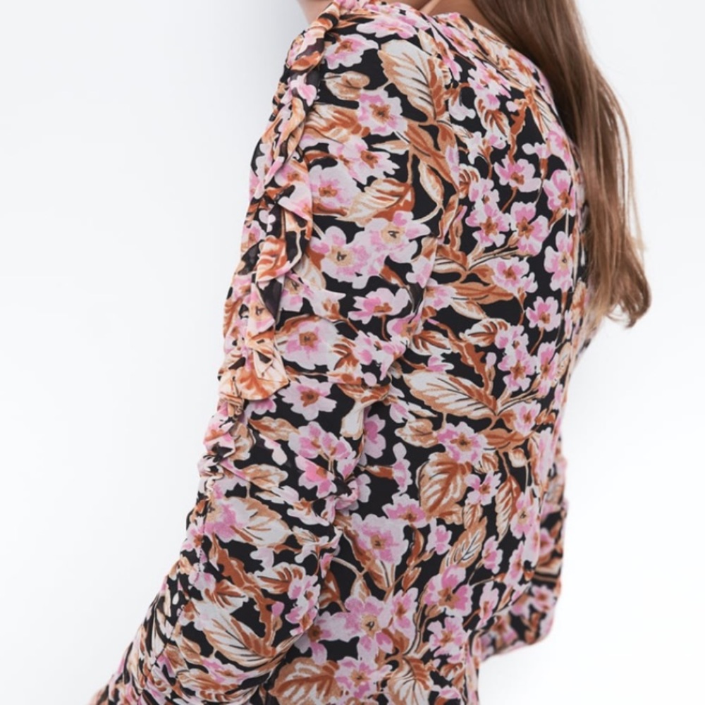 Zara Floral Ruched Midi Dress - Picture 5 of 6